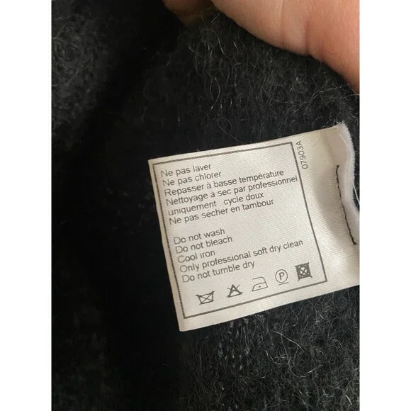 CHANEL Vintage 98A Tweed Mohair Dark Gray Sweater 1998 AUTHENTIC Size 40